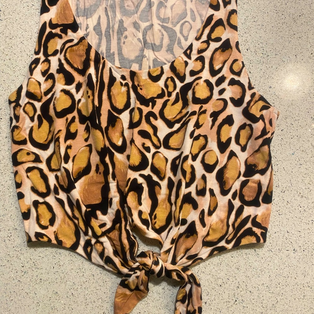 Babaton cropped tie up leopard print tank - xsmall worn once